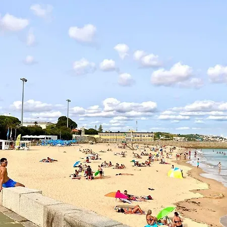 New-romantic Near The Beach! 아파트