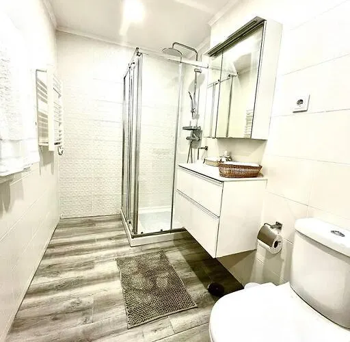 Apartmán New-romantic Near The Beach! Paço de Arcos